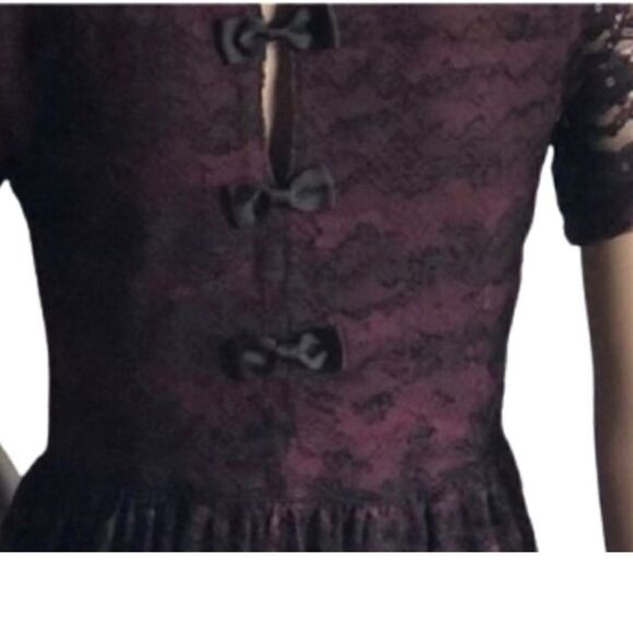 Jessica Simpson Lace Dress - Picture 3 of 4